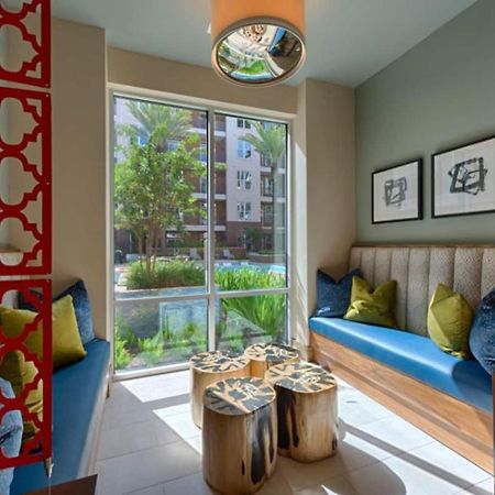 Downtown Apt Free Parking - Pool - Gym - Fully Kitchen Houston Kültér fotó