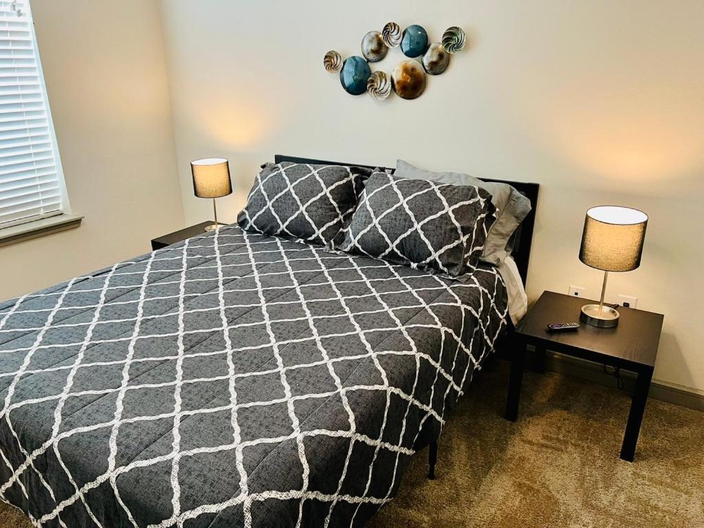 Downtown Apt Free Parking - Pool - Gym - Fully Kitchen Houston Kültér fotó